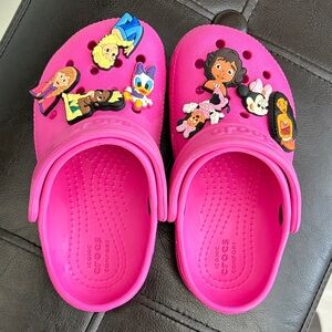 Crocs Kids Pink Clogs with Cartoon Charms size 9c